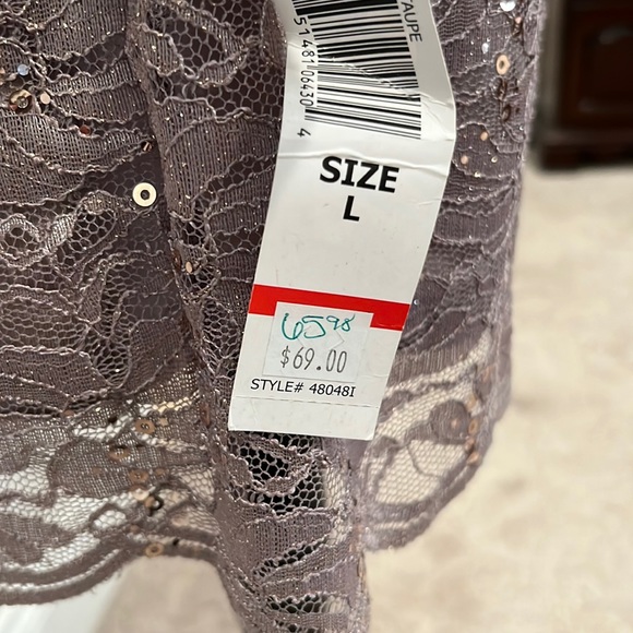 Jump Apparel Bodycon Dress - Picture 3 of 8